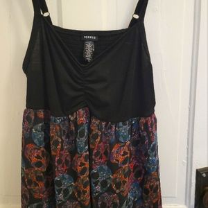 Torrid skull baby doll tank size 2